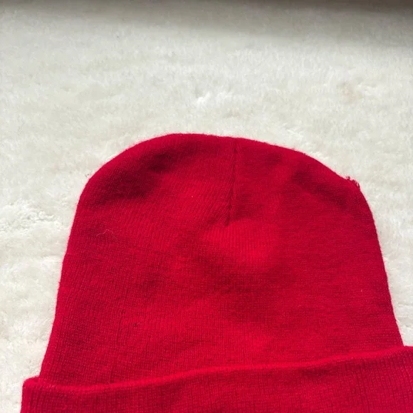 Red Beanie Hat with White W Logo Embroidered Cuffed Knit Winter Warm - Picture 3 of 5